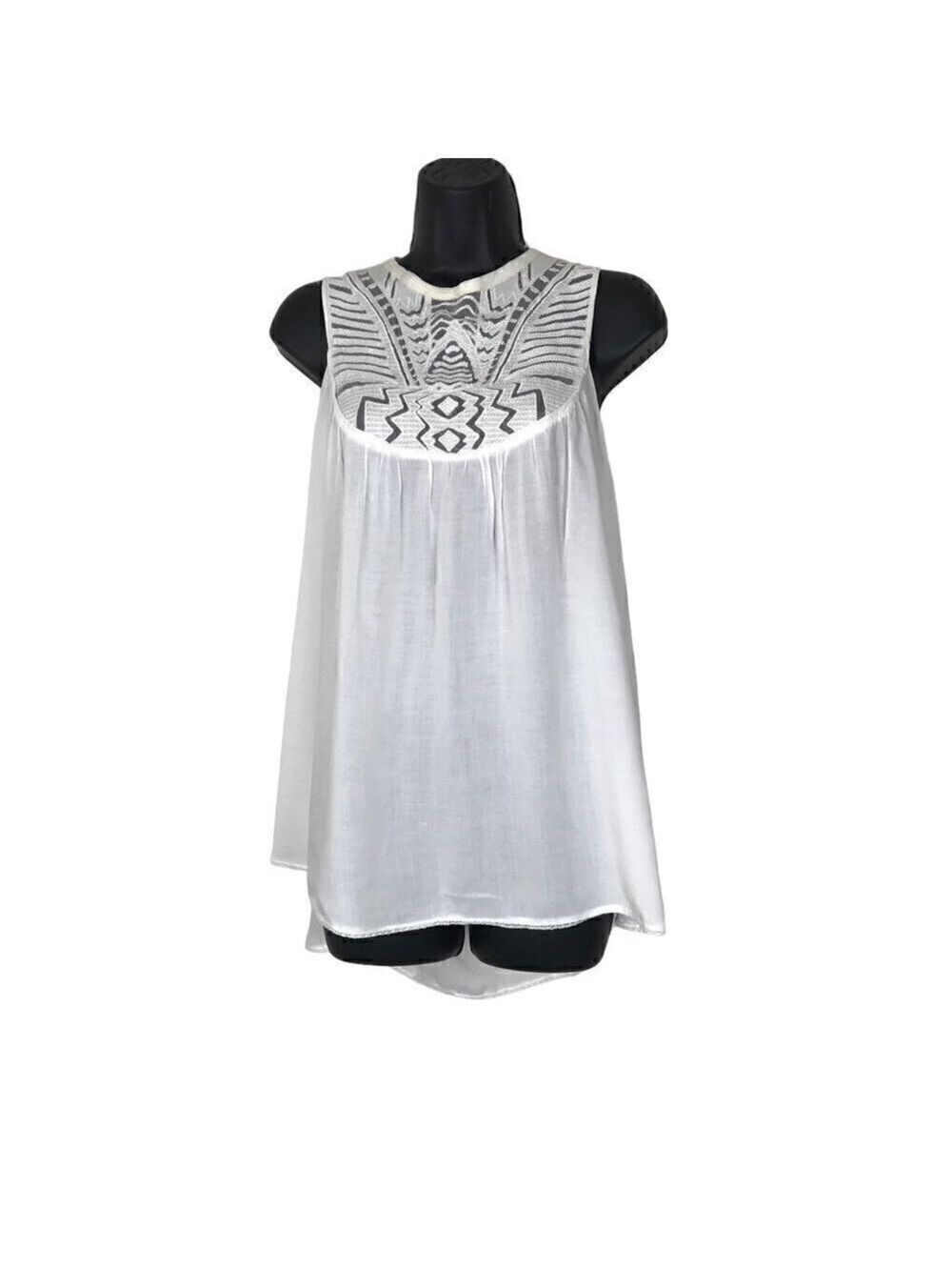 ARITZIA Wilfred Beautiful White With Lace Blouse Size S